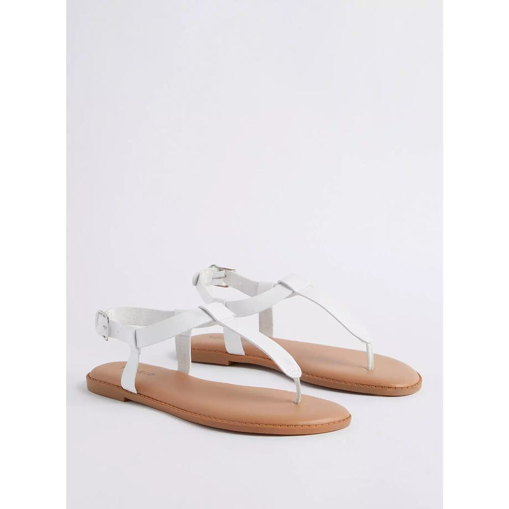 NWT Torrid White T-Strap Ankle Thong Toe Sandal Shoes Plus Size: 10 (WW)